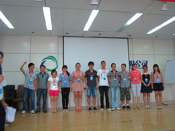 迅達康員工團結(jié) 迅達康員工團結(jié)