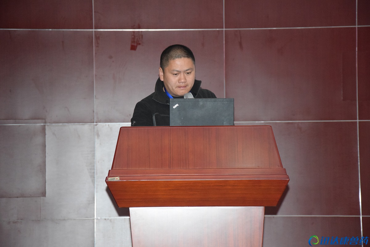 黑吉分公司總經理李賀