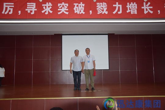 2015ؔ��^������Ȃ��˿���܊������������һ��